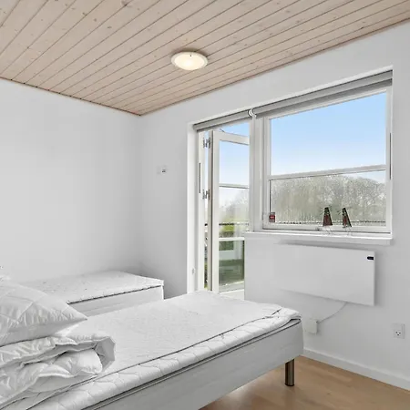 3 Bedroom In أبينرا