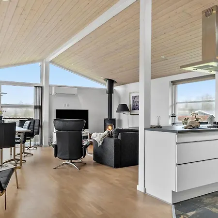 Feriehus 3 Bedroom In *